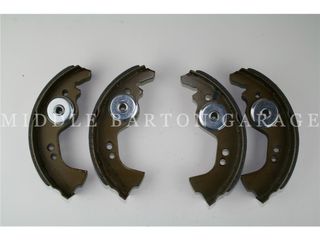 BRAKE SHOES SET 600D/850 1966-69